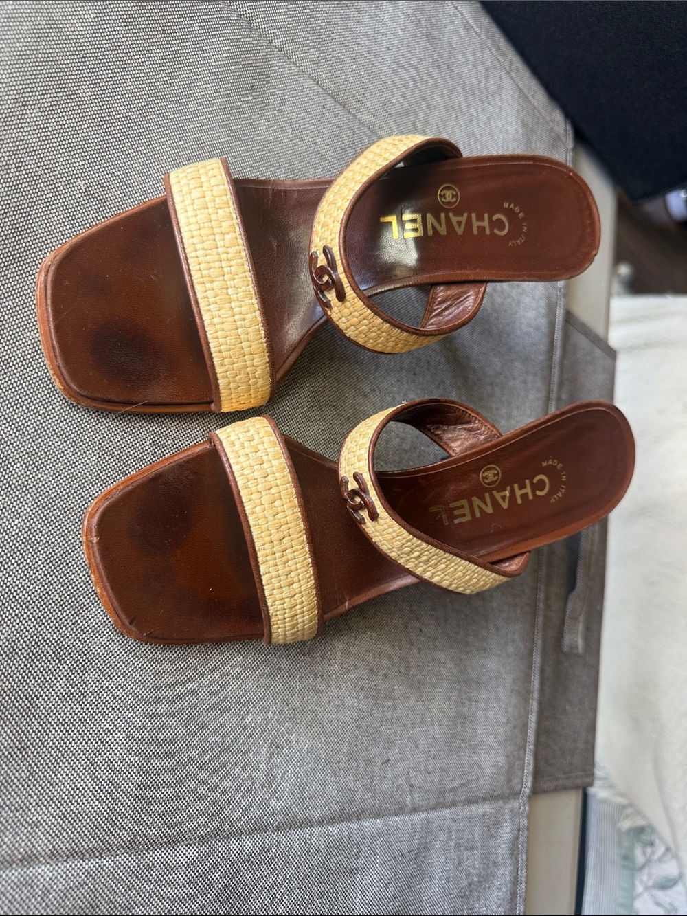 CHANEL Brown Leather and Natural Raffia Double-Strap Heeled Sandals - Picture 8 of 10
